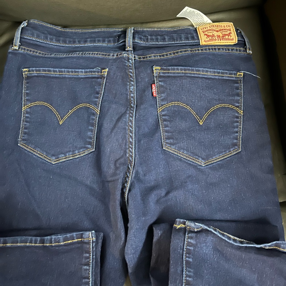 Levi’s 724 high waist straight